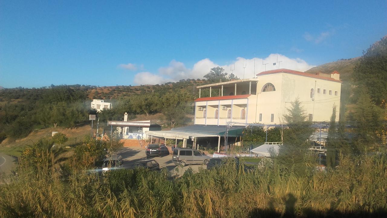 Touraghine Hotel & Cafe Chefchaouen Exterior photo